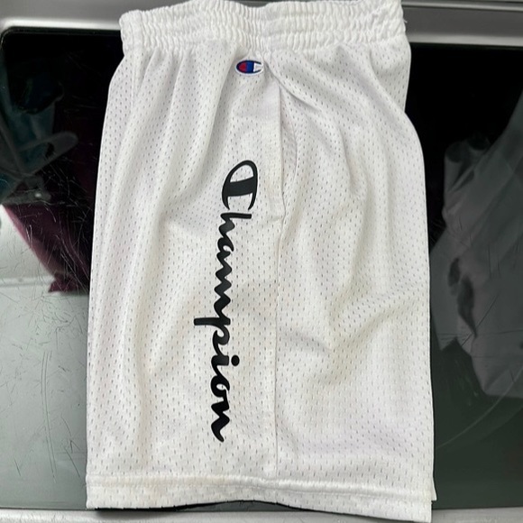 Boys Champion Vertical Script Shorts in White and Black, Sz. M - Picture 5 of 7